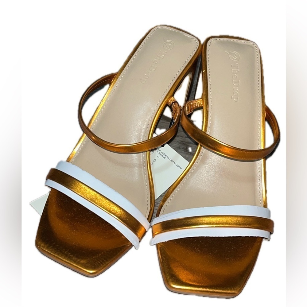The Drop Avery Orange Sandal Heels, NWT, Size 8